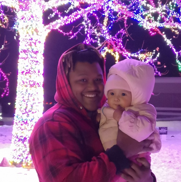 Meet your Posher, Justin - Picture 1 of 1